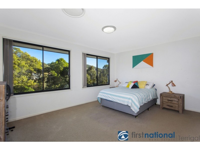44 Sheffield Dr, Terrigal NSW 2260
