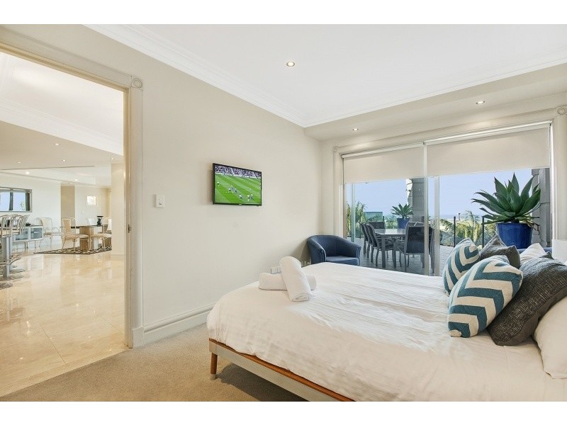 51/8 Terrigal Esplanande, Terrigal NSW 2260