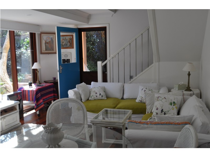 14 Lake St, North Avoca NSW 2260