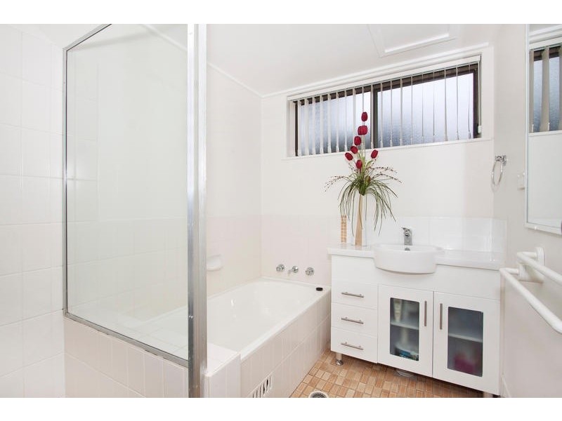 1/8 Wilson Road, Terrigal NSW 2260