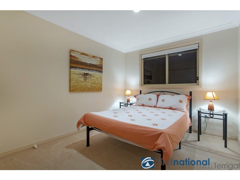 40 Lake Street, North Avoca NSW 2260