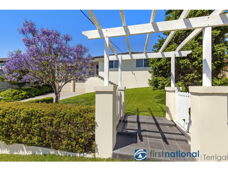 58 Old Gosford Road, Wamberal NSW 2260