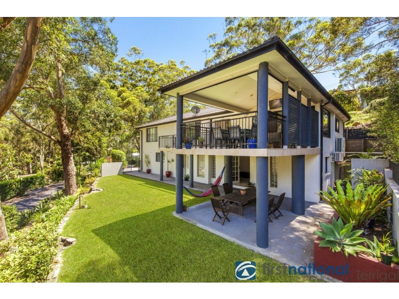 1 Bellevue Crescent, North Avoca NSW 2260