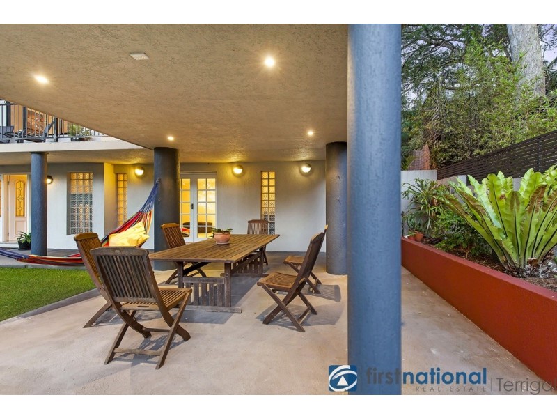 1 Bellevue Crescent, North Avoca NSW 2260