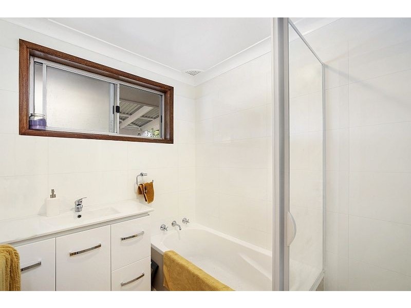 6 Benwerrin Road, Wamberal NSW 2260
