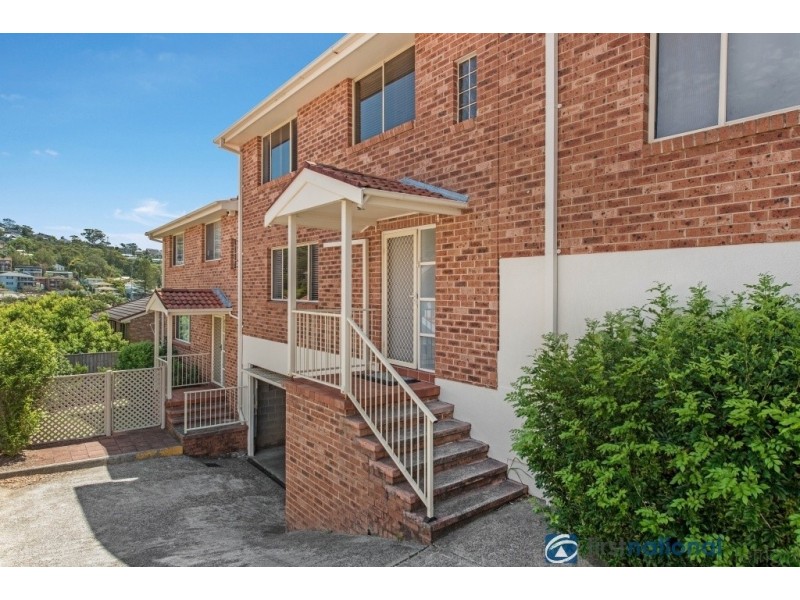 2/4 Woolunga Avenue, Terrigal NSW 2260
