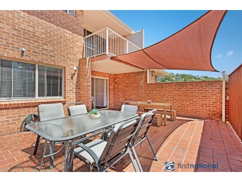 2/4 Woolunga Avenue, Terrigal NSW 2260