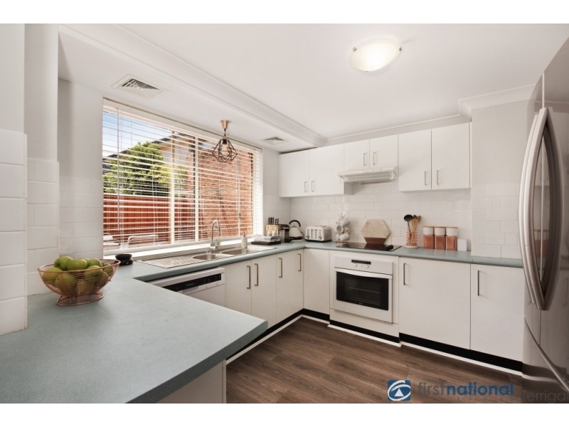 2/4 Woolunga Avenue, Terrigal NSW 2260