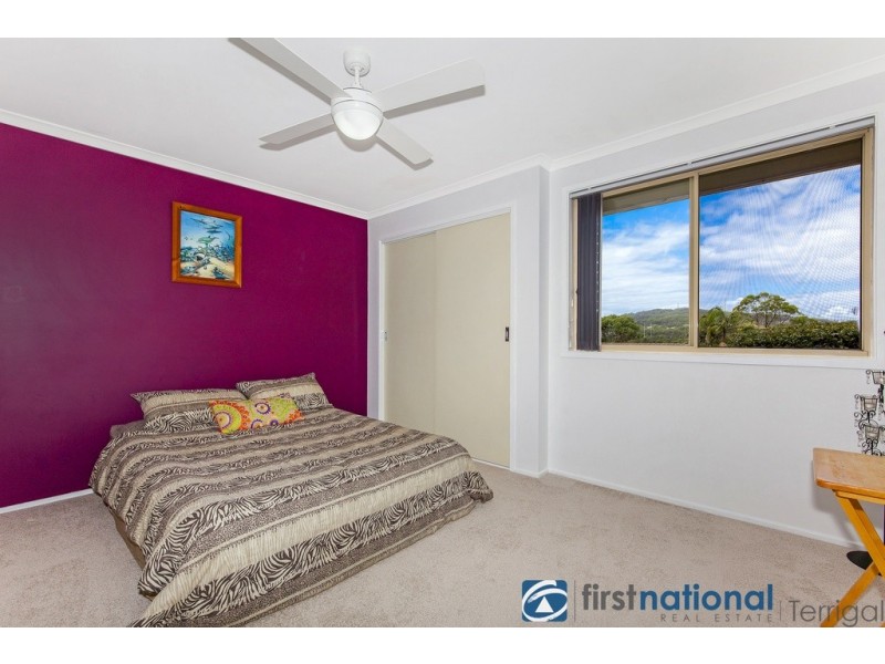 21 Walch Avenue, Bateau Bay NSW 2261