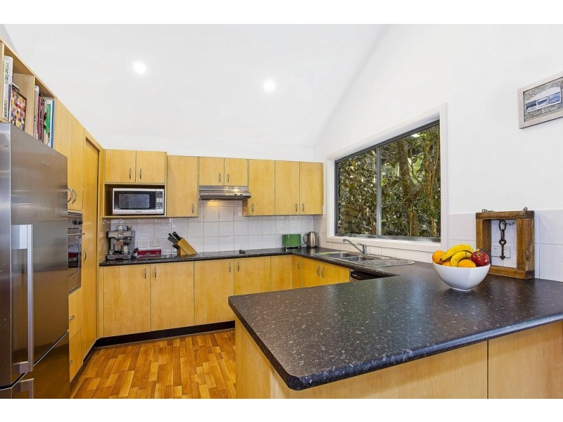 17 Francis Road, North Avoca NSW 2260