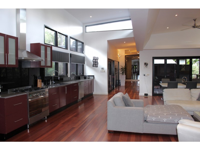 19 Ocean Dr, Macmasters Beach NSW 2251