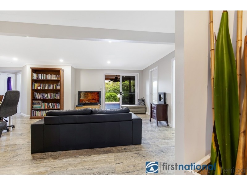 5 Boos Road, Forresters Beach NSW 2260