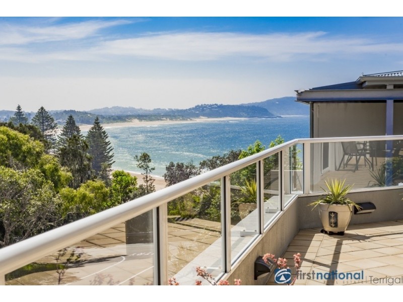 2/4 Whiting Ave, Terrigal NSW 2260