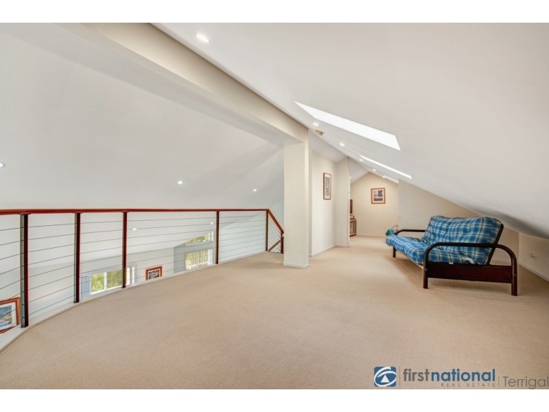 2/4 Whiting Ave, Terrigal NSW 2260