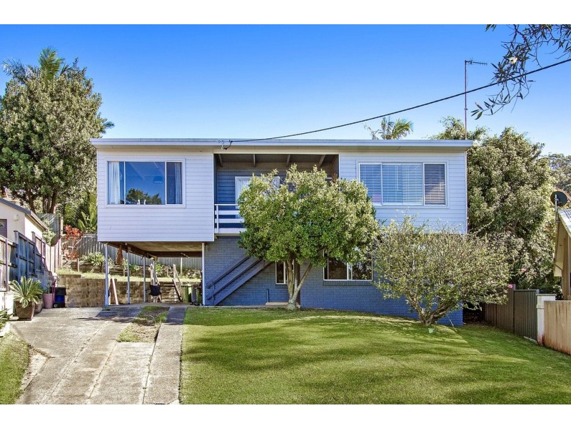 21 Raymond Terrace, Terrigal NSW 2260