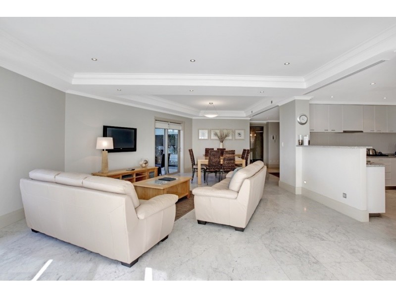 1/8 Terrigal Esplanade, Terrigal NSW 2260