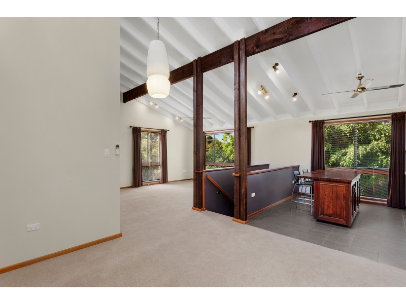 73 Old Gosford Rd, Wamberal NSW 2260