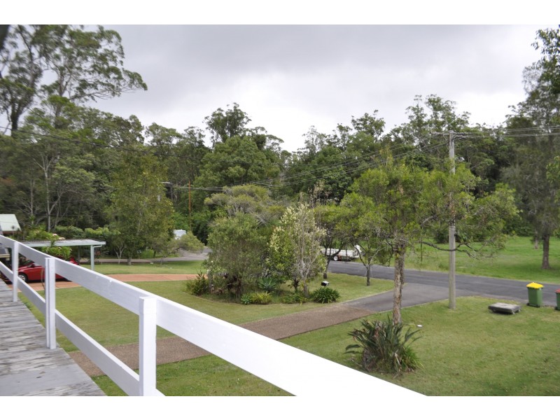 19 Nerissa Road, Erina NSW 2250