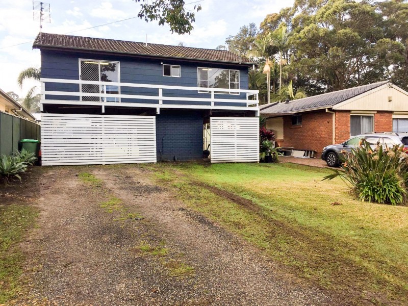 19 Nerissa Road, Erina NSW 2250