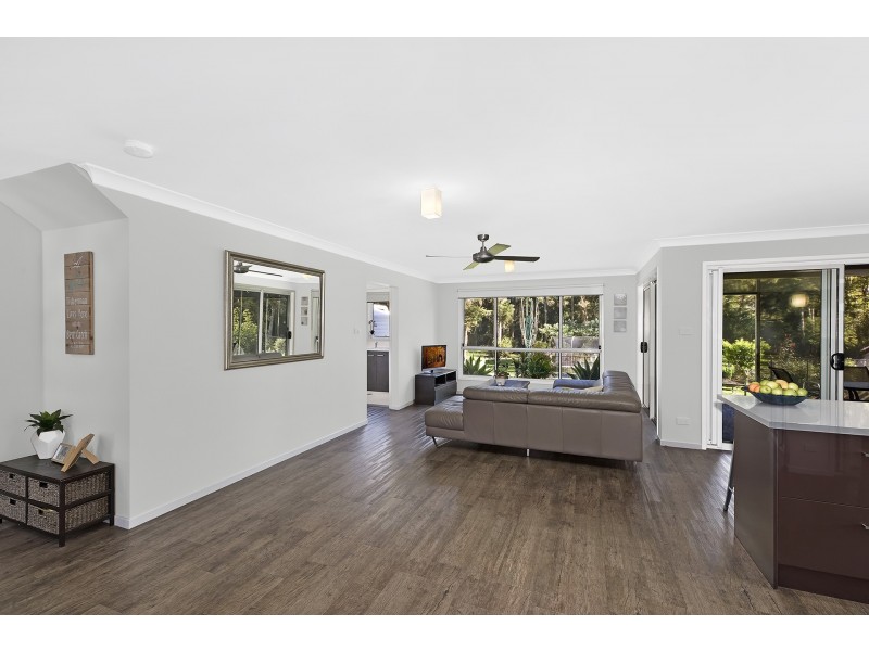 74 Chetwynd Road, Erina NSW 2250