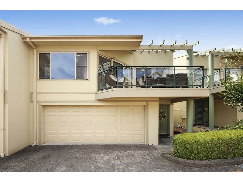 18/4 Karla Avenue, Terrigal NSW 2260