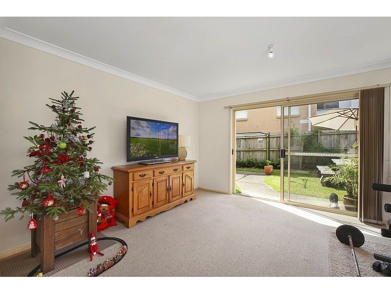 18/4 Karla Avenue, Terrigal NSW 2260