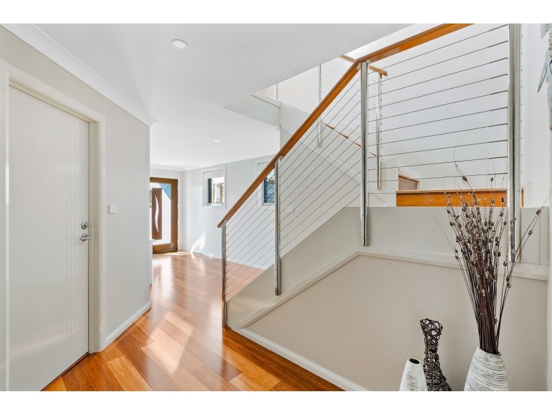 3/5 Tiarri Cr, Terrigal NSW 2260