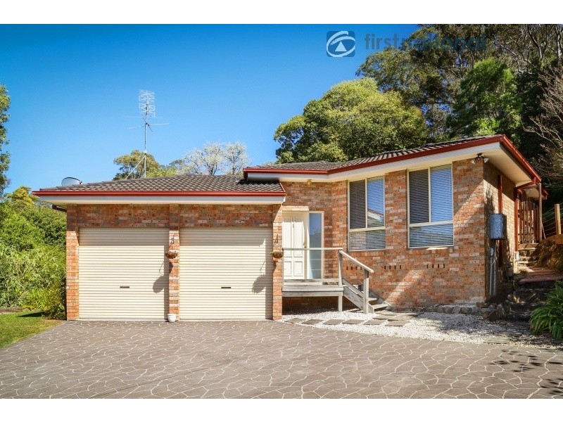 43 Robert Holl Drive, Ourimbah NSW 2258