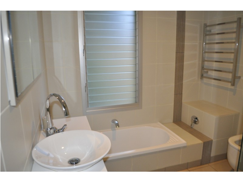 6 Beachcomber Parade, North Avoca NSW 2260