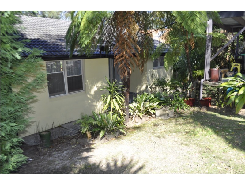 6 Beachcomber Parade, North Avoca NSW 2260