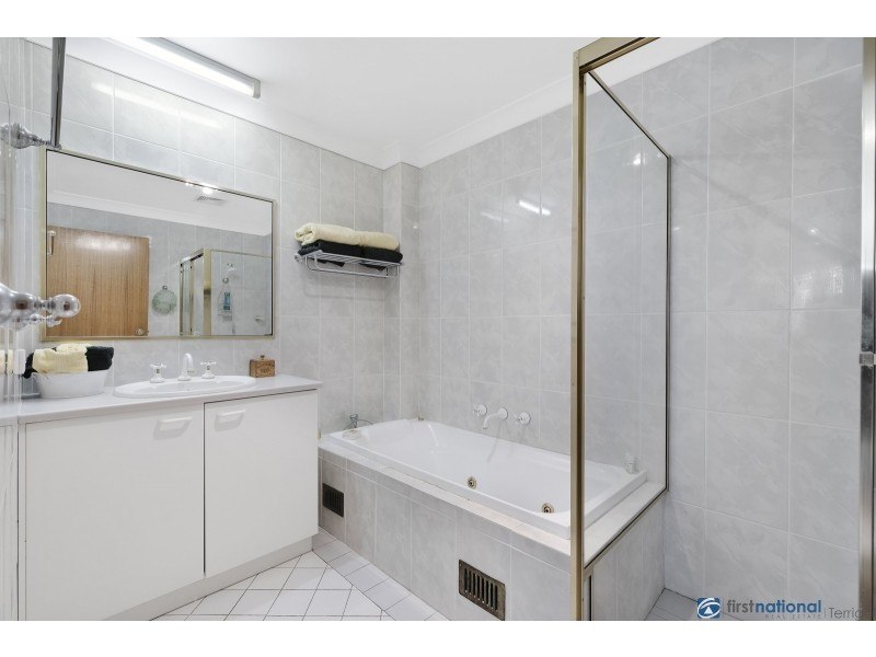 10/21-23 North Avoca Parade, North Avoca NSW 2260