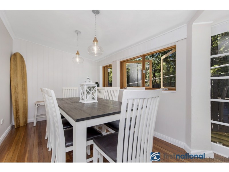 1 Bellevue Crescent, North Avoca NSW 2260