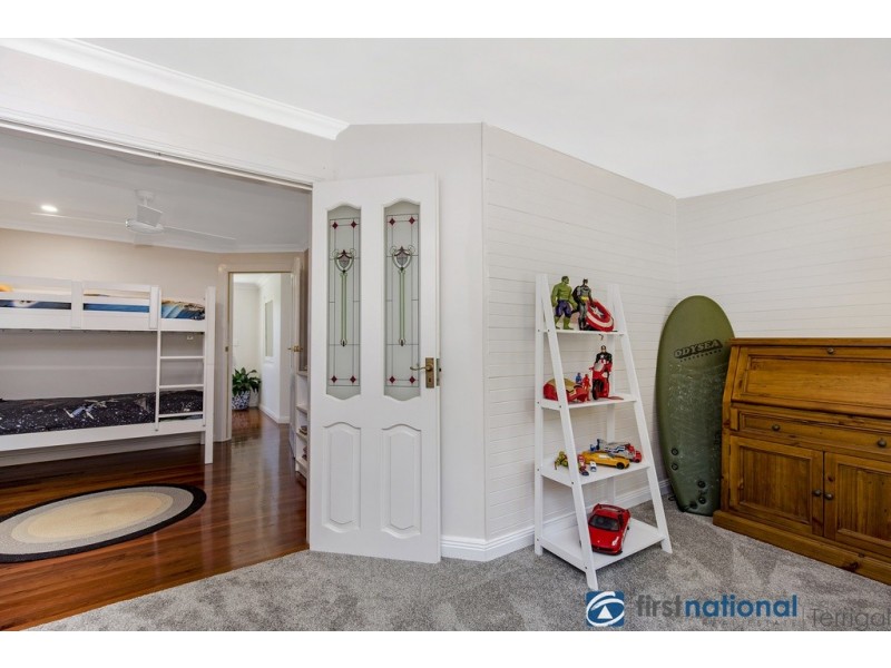 1 Bellevue Crescent, North Avoca NSW 2260