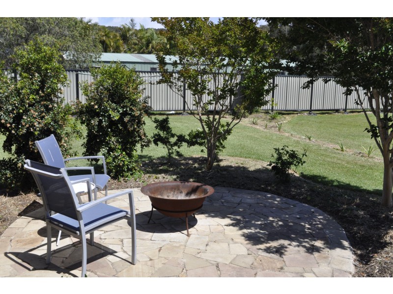 7B Warrambool Rd, Wamberal NSW 2260