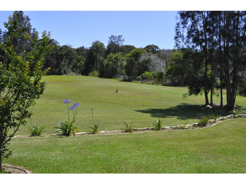 7B Warrambool Rd, Wamberal NSW 2260