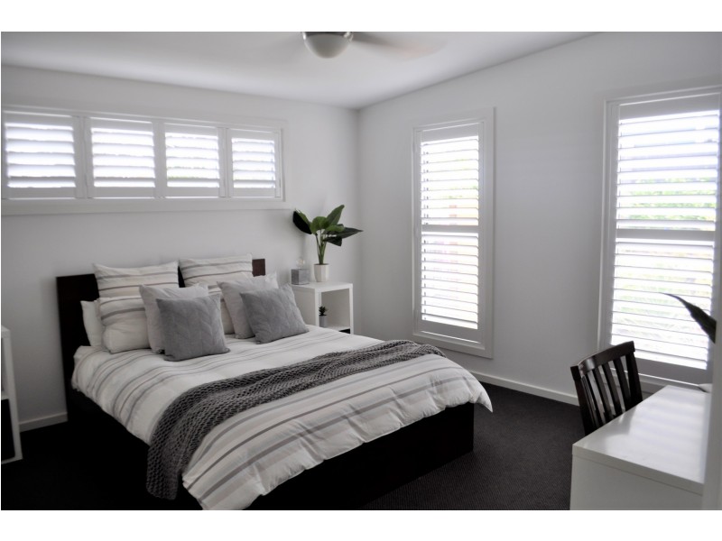 17 Beachcomber Pde, North Avoca NSW 2260