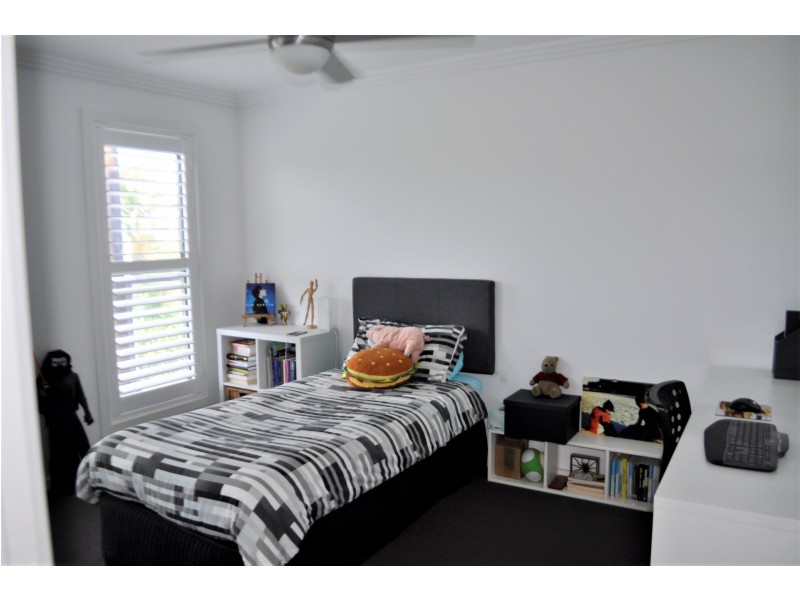 17 Beachcomber Pde, North Avoca NSW 2260