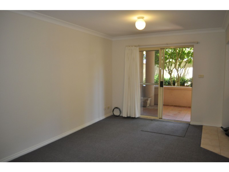2/9-11 Junction Rd, Terrigal NSW 2260