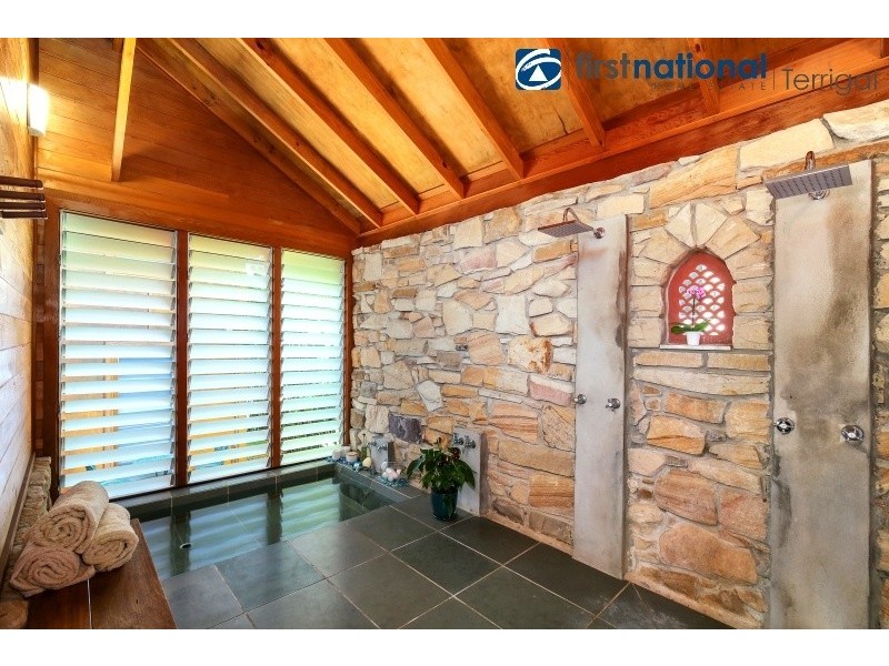 5 Macquarie Street, Norah Head NSW 2263