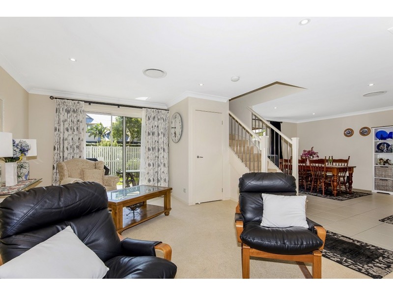 10/2 Brunswick Road, Terrigal NSW 2260