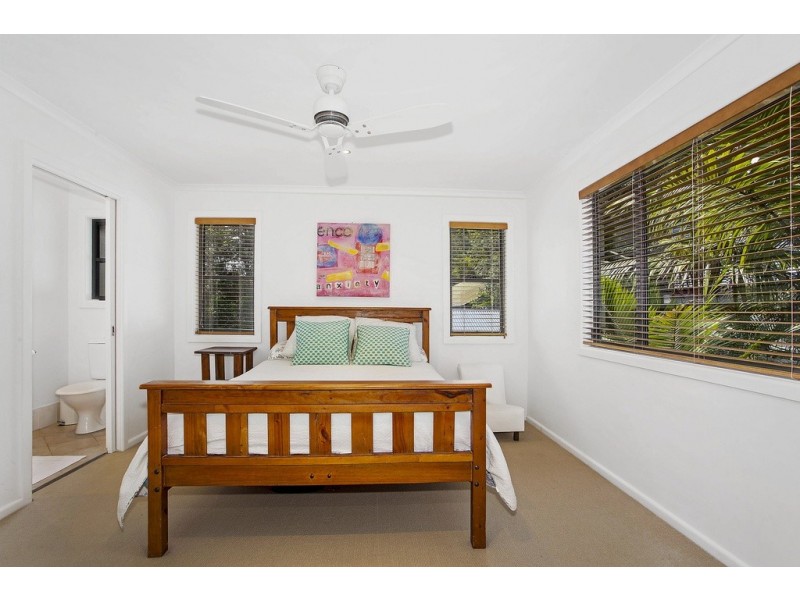 17 Francis Road, North Avoca NSW 2260