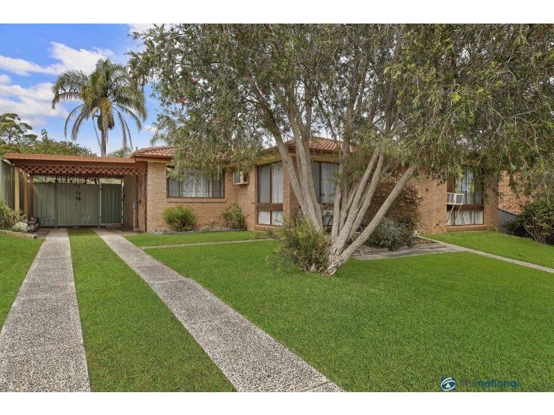 8 Jonquil Close, Bateau Bay NSW 2261
