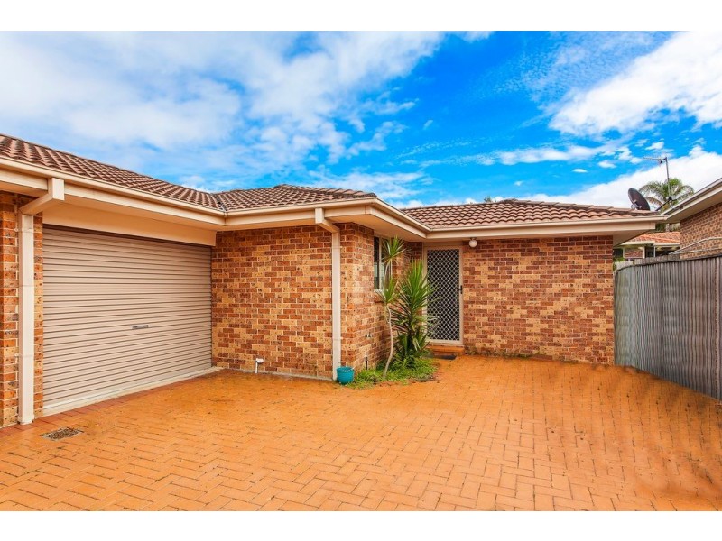 2/5 Aurora Place, Bateau Bay NSW 2261