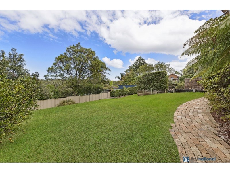 100 Old Gosford Road, Wamberal NSW 2260