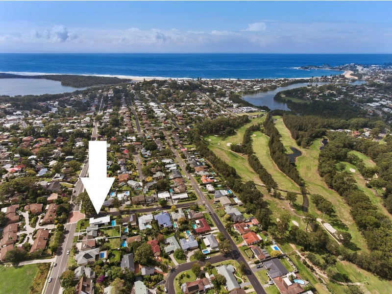 100 Old Gosford Road, Wamberal NSW 2260