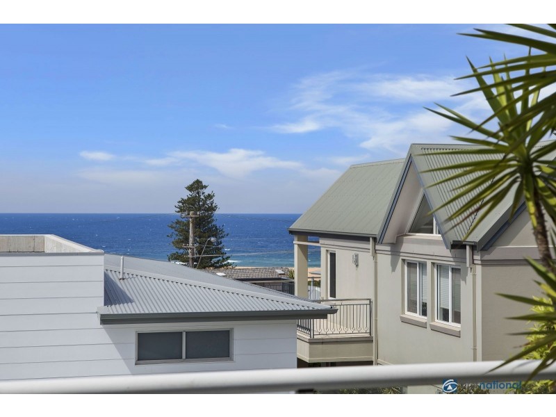 2/124a Ocean View Drive, Wamberal NSW 2260