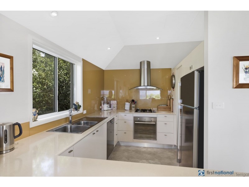 2/124a Ocean View Drive, Wamberal NSW 2260