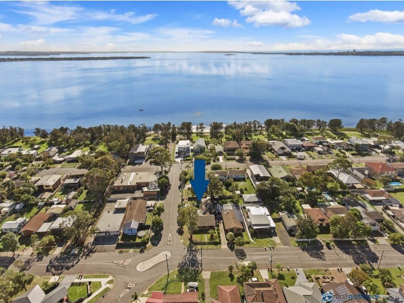 47 Kerry Crescent, Berkeley Vale NSW 2261