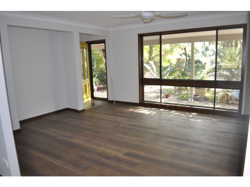 9 Edmondson Cr, Kincumber NSW 2251