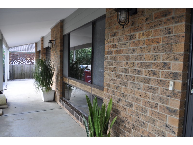 9 Edmondson Cr, Kincumber NSW 2251